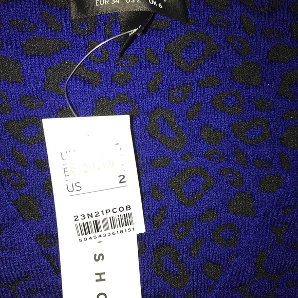 Topshop cheetah detail crop sweater NWT - Picture 3 of 3